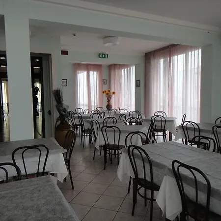 Hotel Acapulco 3*